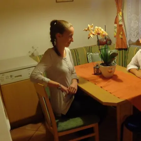 Haus Patricia アパート *