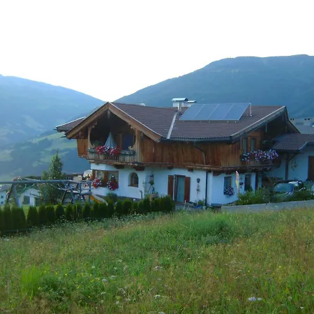 דירה Haus Patricia *