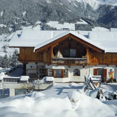 דירה Haus Patricia קארטיץ'